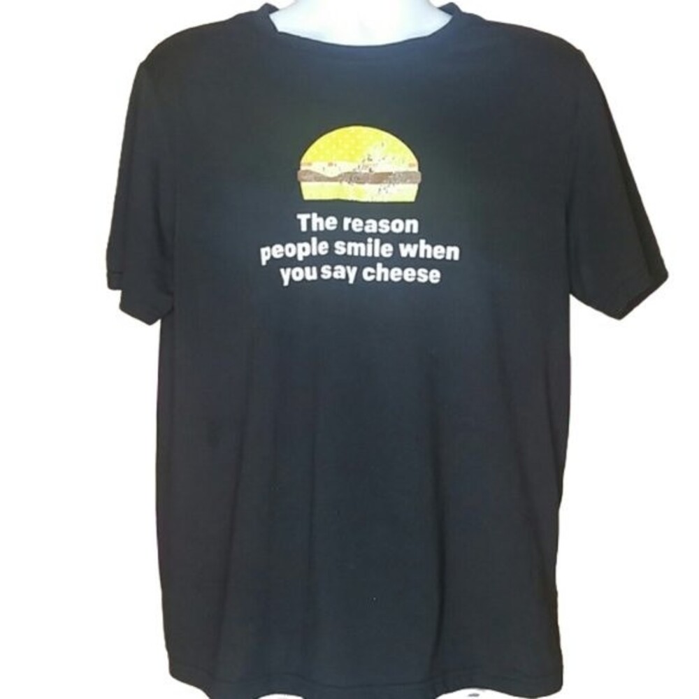 McDonald's I'm Lovin' It Employee Shirt Size Large - Picture 7 of 7